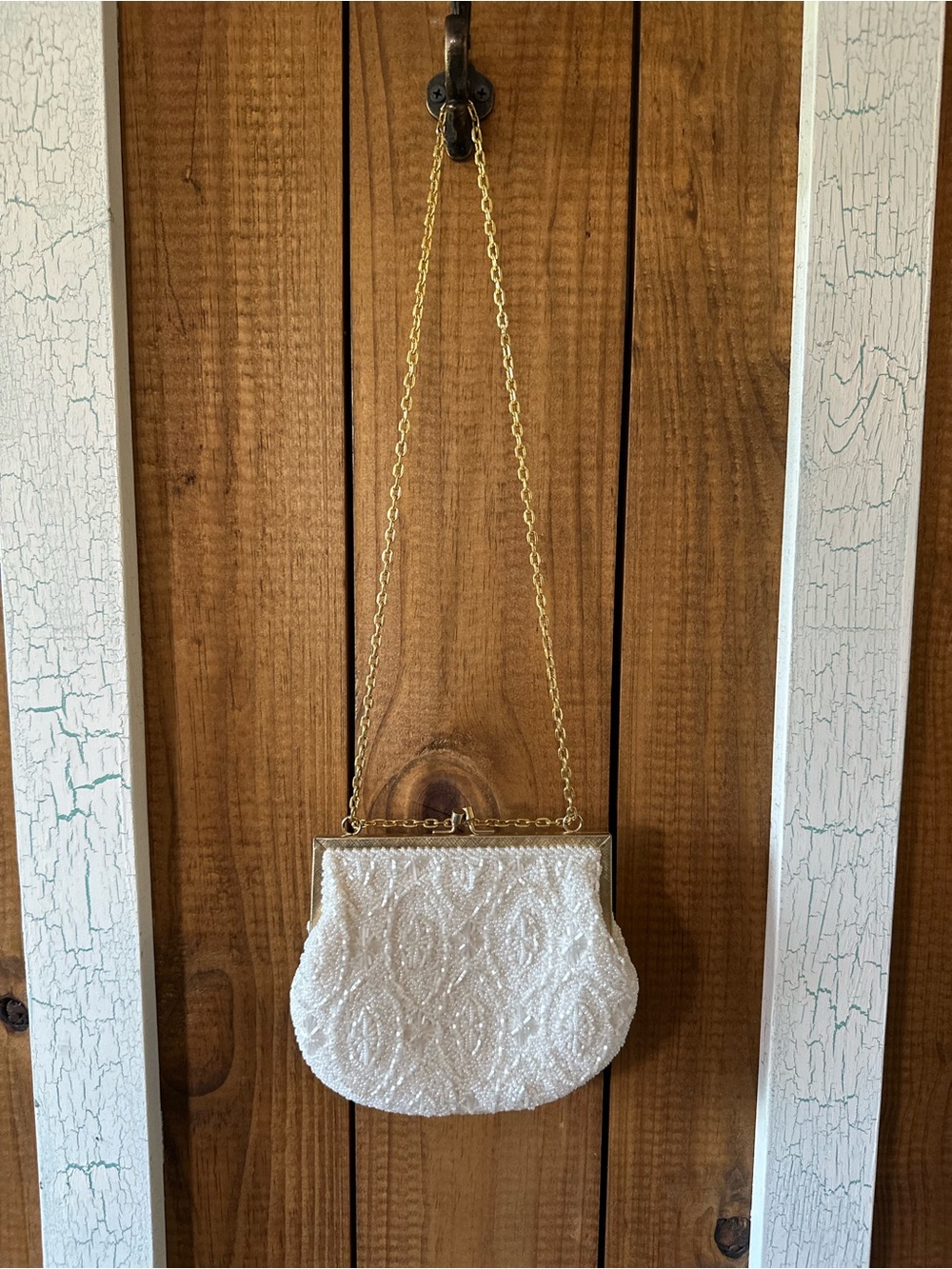 Elegant Vintage white beaded hand bag by La Regale